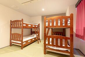 Nikko Inn Minamisenba - Hostel