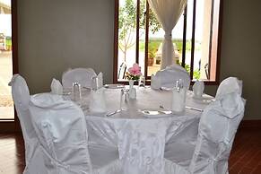 Panone Hotel King'Ori