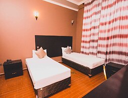 Panone Hotel King'Ori