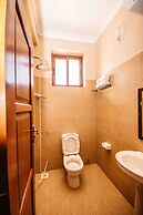 Panone Hotel King'Ori