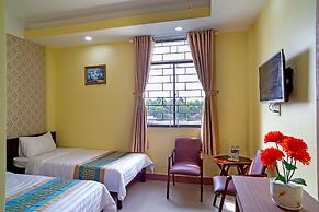 Ngoc Linh Motel