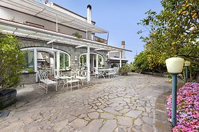Villa Maresca B&B