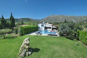 Villa March