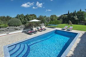 Villa March