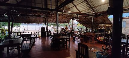 Dolphin Bay resort