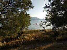 Nikos Sea view apts Milos