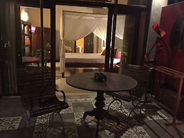 Villa Hangat