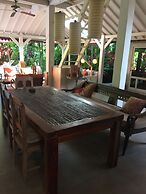 Villa Hangat