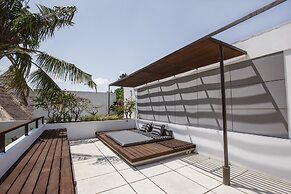 Villa Aqua