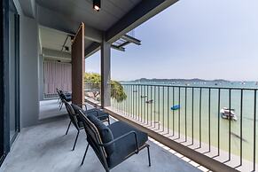 Arch39 Phuket Beach Front