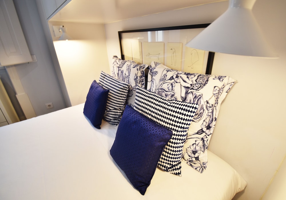 Sophia Residences