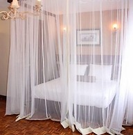 Elsa Hotel
