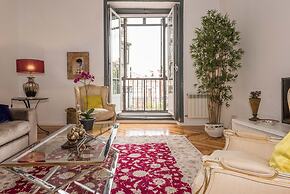 Plaza Santa Ana Apartment