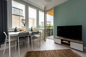 Warsaw Concierge Silver Apartment