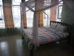 Stemuki Guest House