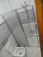 Lorin Otel