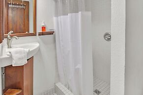 Sea Vue Luxury Vacation Condominiums