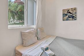 Sea Vue Luxury Vacation Condominiums