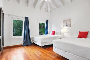 Sea Vue Luxury Vacation Condominiums
