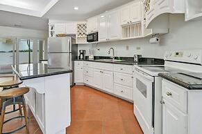 Sea Vue Luxury Vacation Condominiums