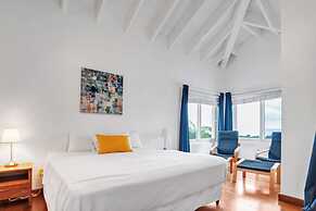 Sea Vue Luxury Vacation Condominiums