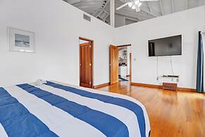 Sea Vue Luxury Vacation Condominiums