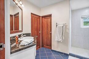 Sea Vue Luxury Vacation Condominiums