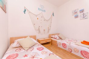 Apartment Sea Shell