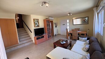 Excellent View, Beach & Mountain, Panorama Swimming Pool all Year Roun