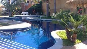 Excellent View, Beach & Mountain, Panorama Swimming Pool all Year Roun