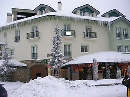 Cozy, Well-kept, Parking Space, Wifi, on the Slopes