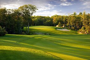 Muskoka Bay Resort