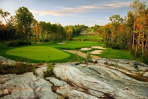 Muskoka Bay Resort