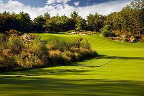 Muskoka Bay Resort