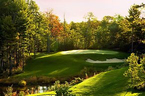 Muskoka Bay Resort
