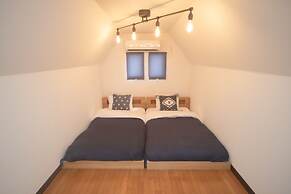 Kanegafuchi House