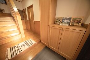 Kanegafuchi House