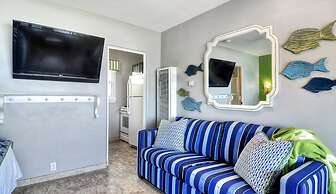 Beachcomber Inn