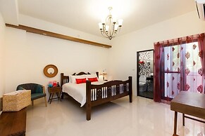 Professor's House 2198