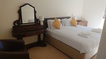 The Poltimore Inn