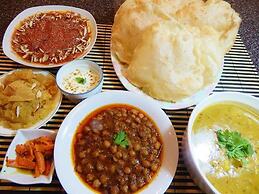 Royal Inn Dhaka