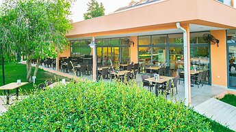 Viking Park Hotel