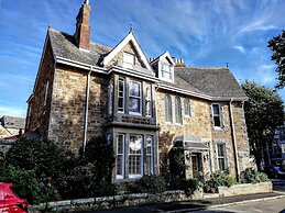 Treventon Guest House