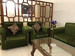Hotel Saluja