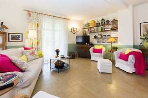 Villa Monserrato