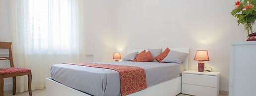 Suite Alarcon