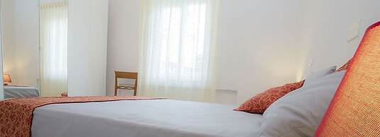 Suite Alarcon
