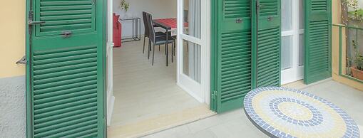 Suite Alarcon
