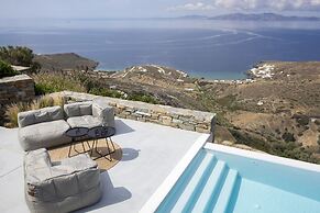 House G in Kardiani Tinos
