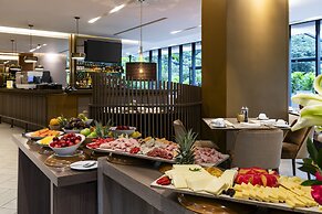York Medellin, Curio Collection by Hilton